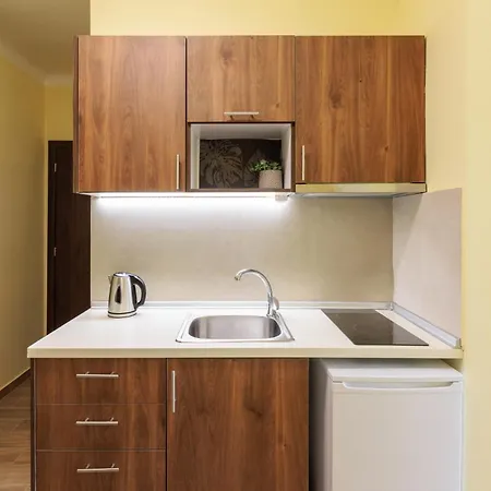 F & B Collection - Metro Urban *