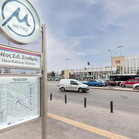 F & B Collection - Metro Urban Lejlighed *