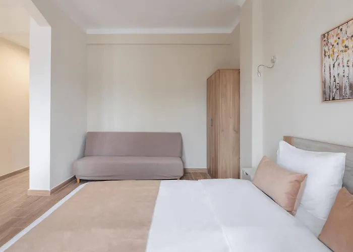 F & B Collection - Metro Urban Apartment Thessaloniki
